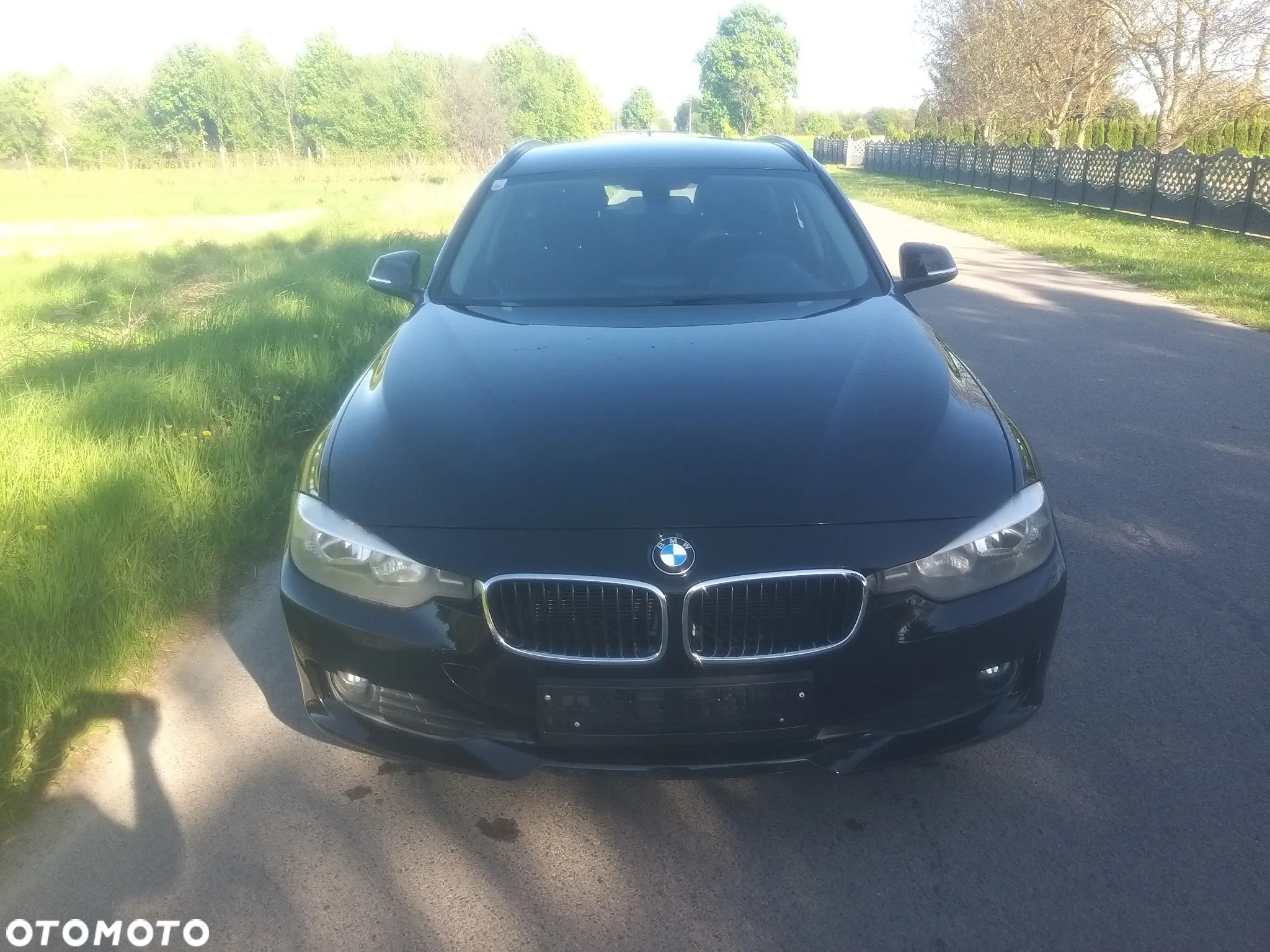 BMW Seria 3 316d Touring - 2