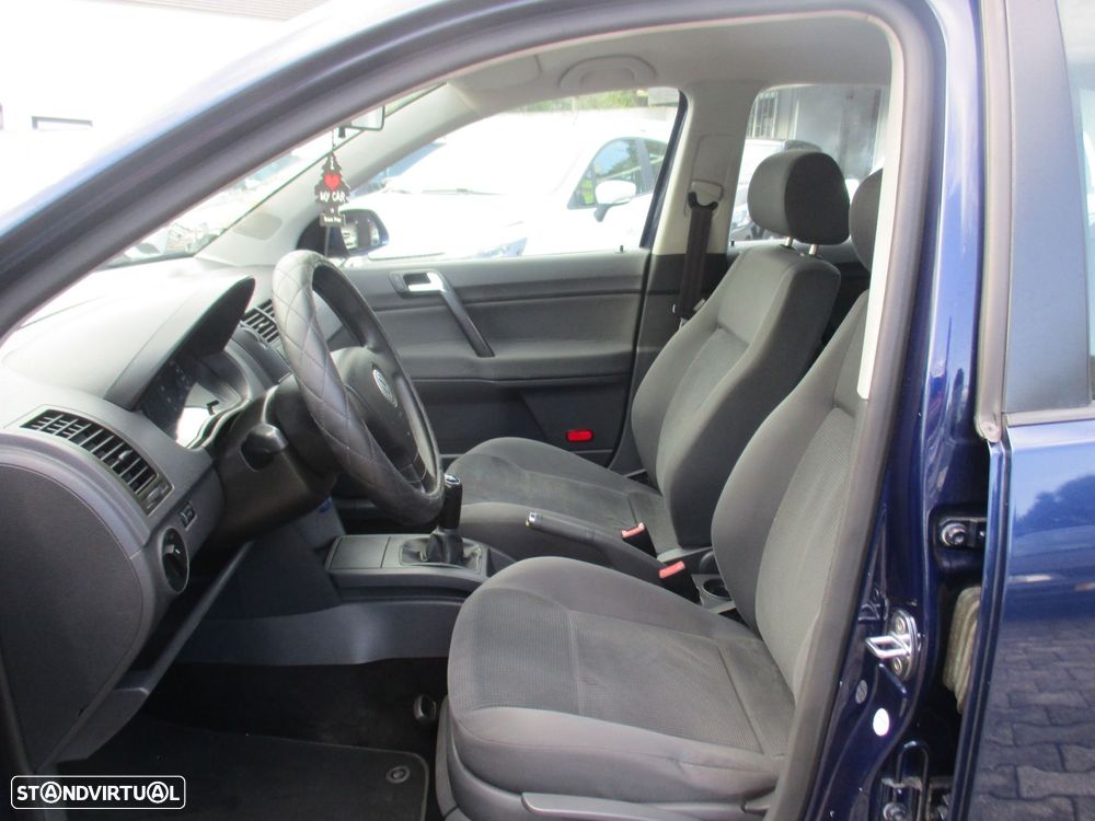VW Polo 1.2 Confortline - 16