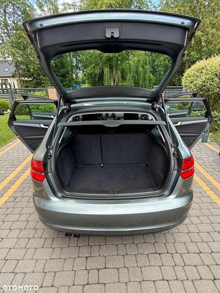 Audi A3 Sportback 1.4 TFSI Ambiente - 14