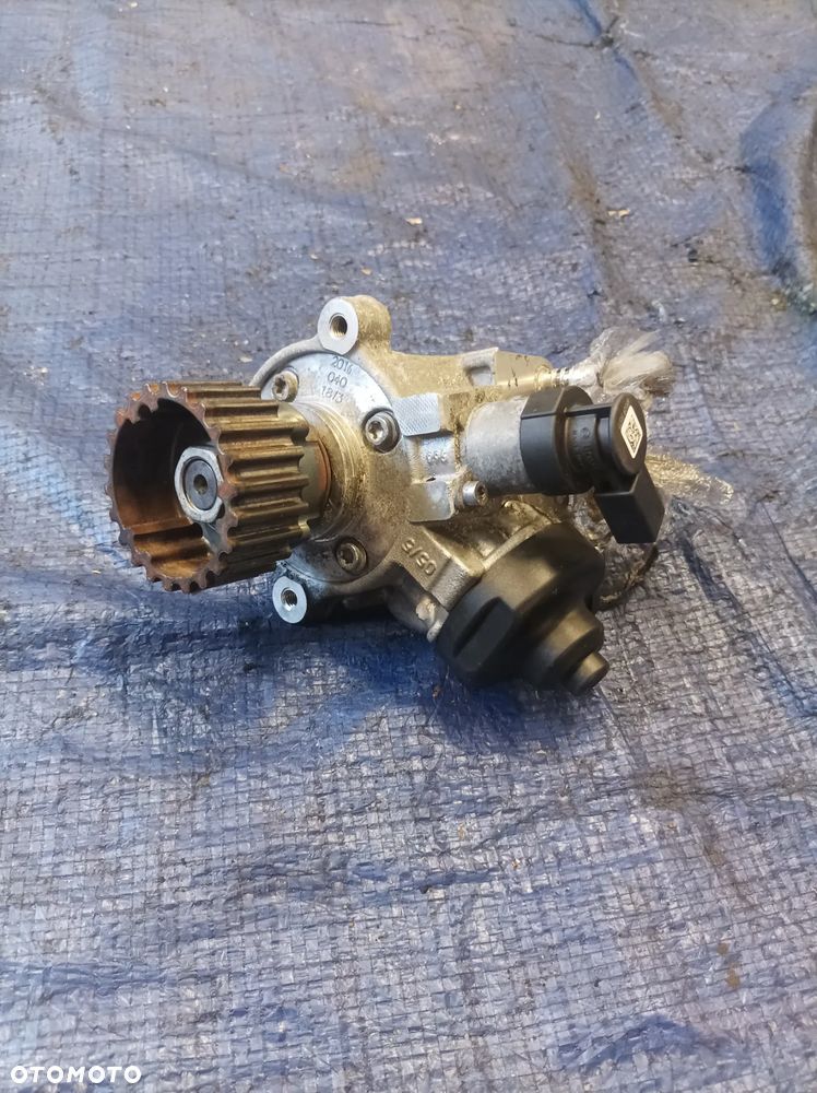 VW Skoda Audi pompa wtryskowa 2,0 TDI 04L130755E - 2