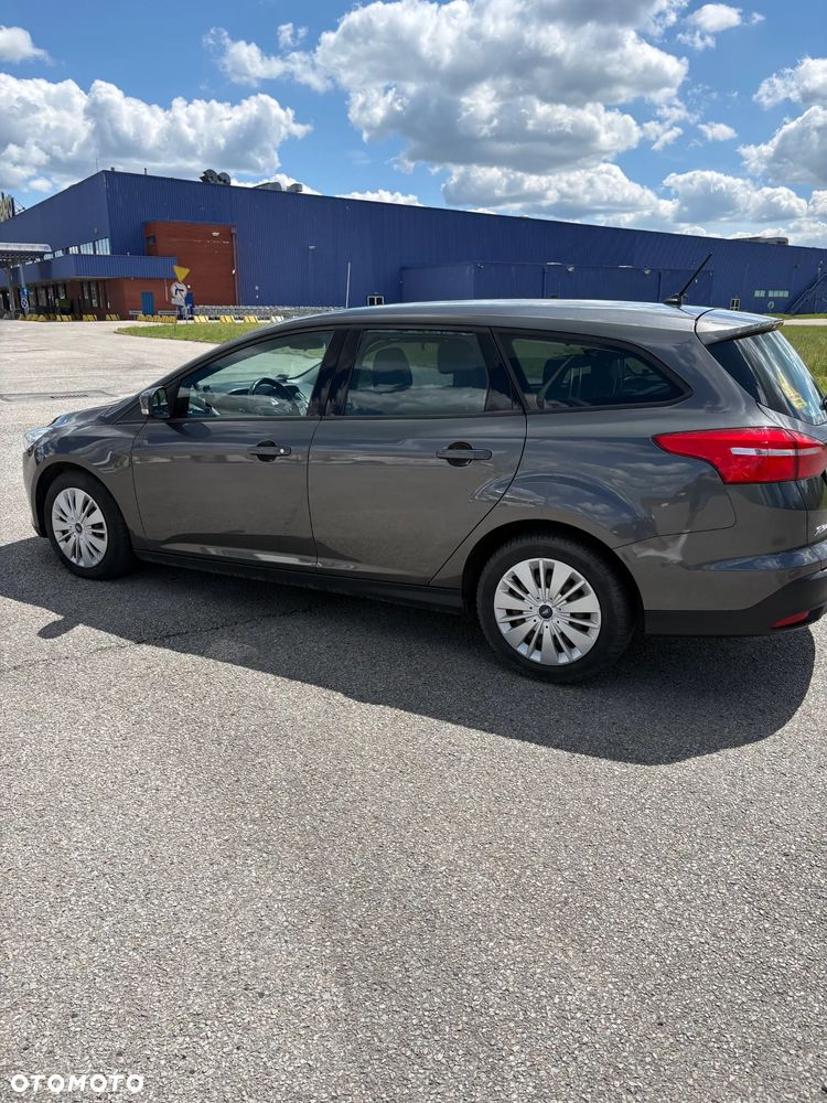 Ford Focus 1.5 TDCi Trend - 10