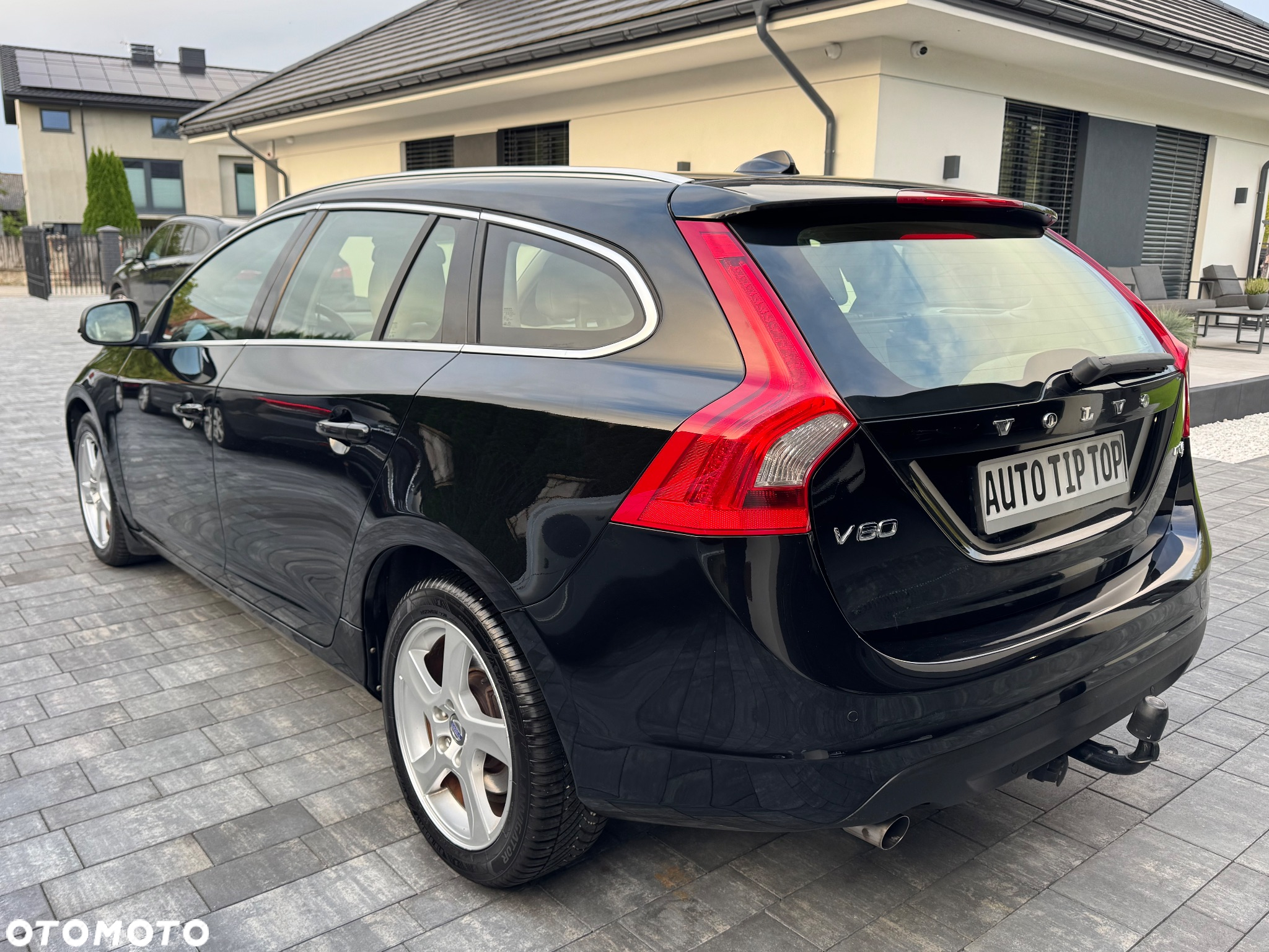 Volvo V60 D2 Summum - 17