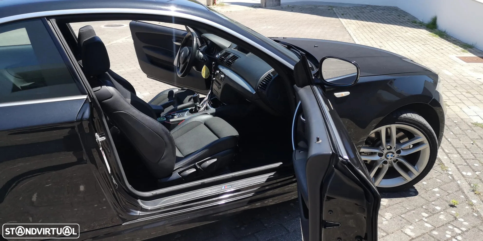 BMW 123 d Coupe - 15