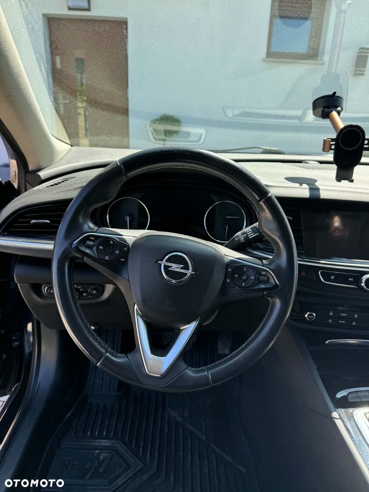 Opel Insignia 2.0 CDTI - 19