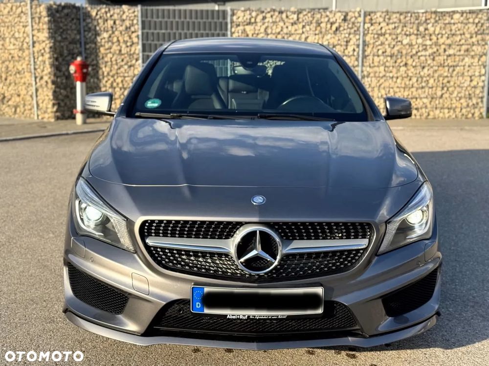 Mercedes-Benz CLA 200 7G-DCT AMG Line - 4