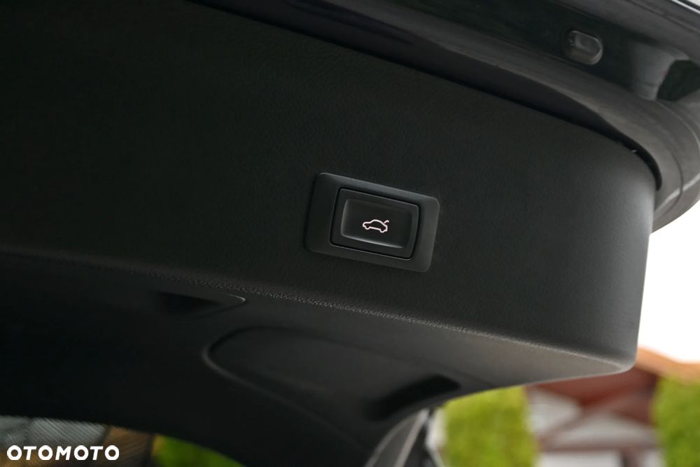 Audi A6 Avant 2.0 TDI ultra S tronic - 40