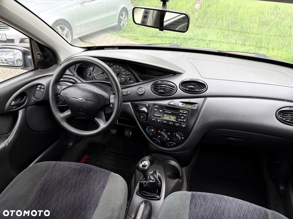Ford Focus - 7