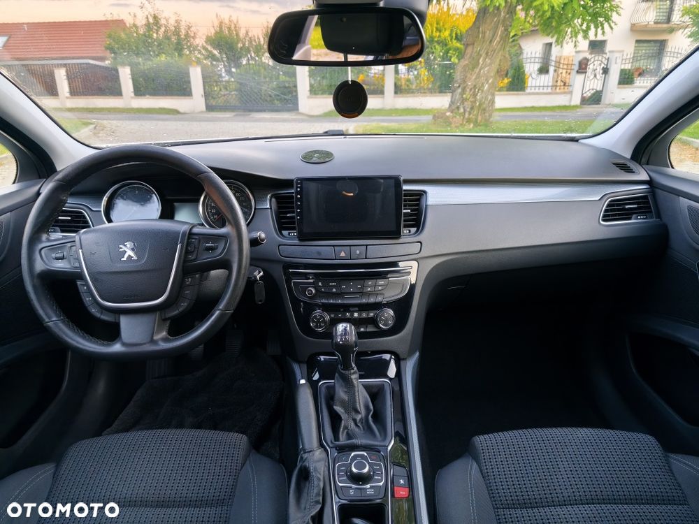 Peugeot 508 - 8