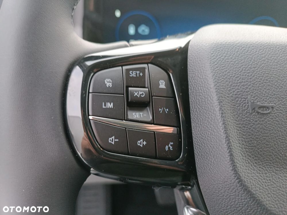 Ford Tourneo Custom 2.5 PHEV CVT 340 L2 Titanium X - 18