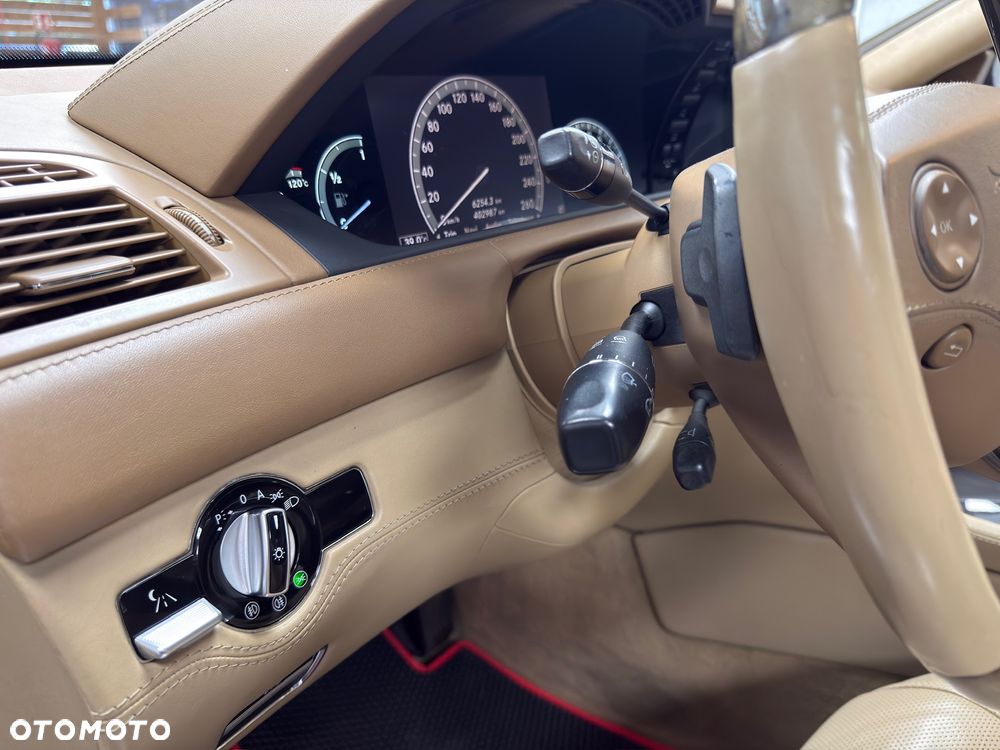 Mercedes-Benz CL 500 - 21
