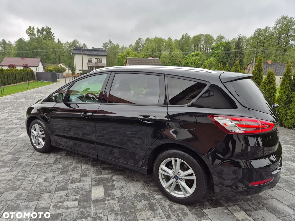 Ford S-Max 2.0 EcoBlue Titanium - 26
