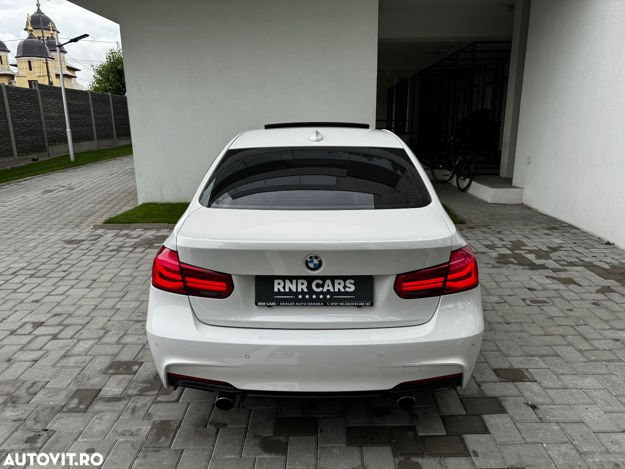 BMW Seria 3 - 14