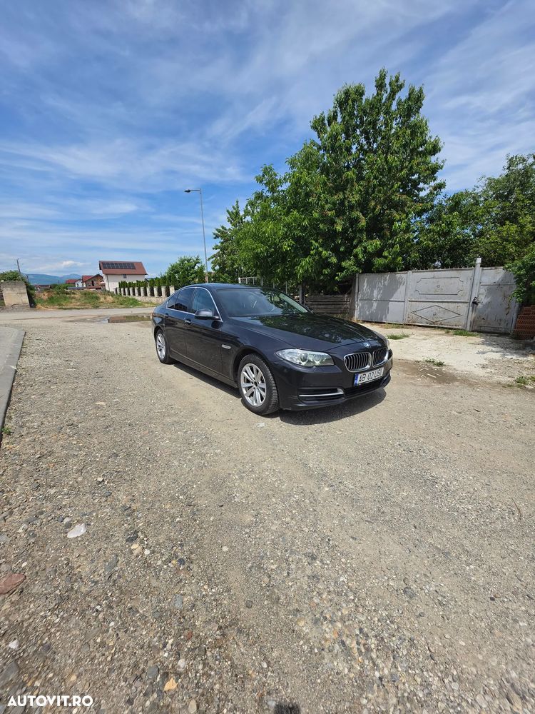 BMW Seria 5 520d xDrive AT - 1