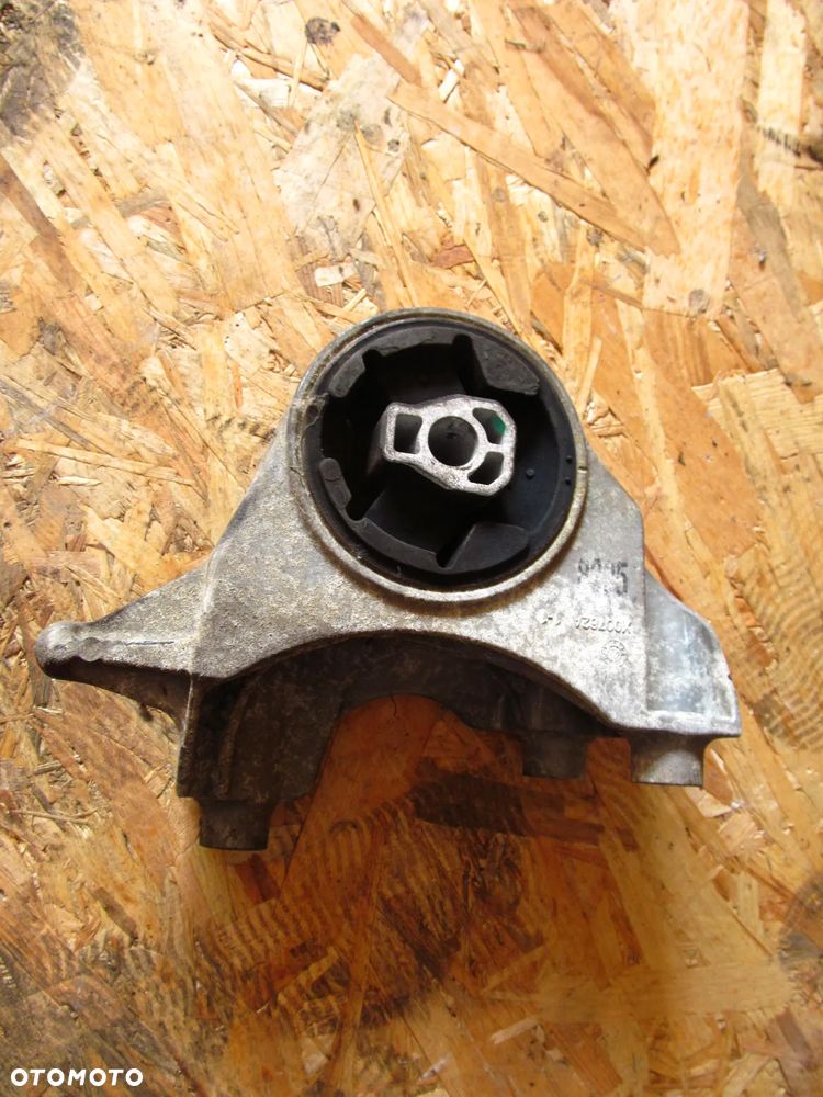 Poduszka silnika Mazda 2.2 diesel - 2