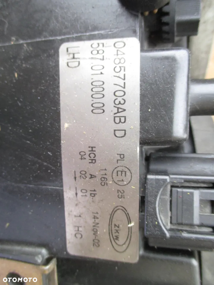 Lampa lewa CHRYSLER VOYAGER zkw europa - 3