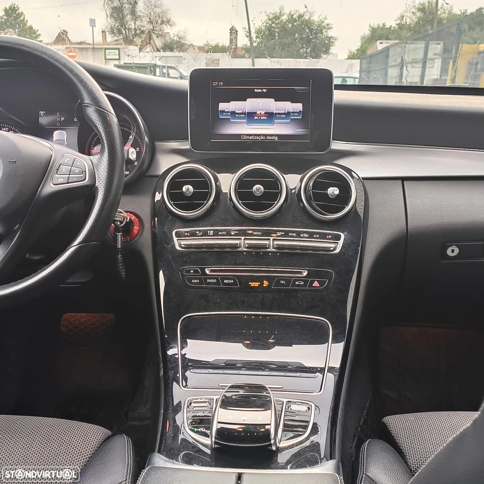 Mercedes-Benz C 220 d Station 9G-TRONIC - 11