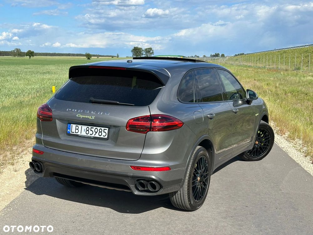 Porsche Cayenne S E-Hybrid - 25