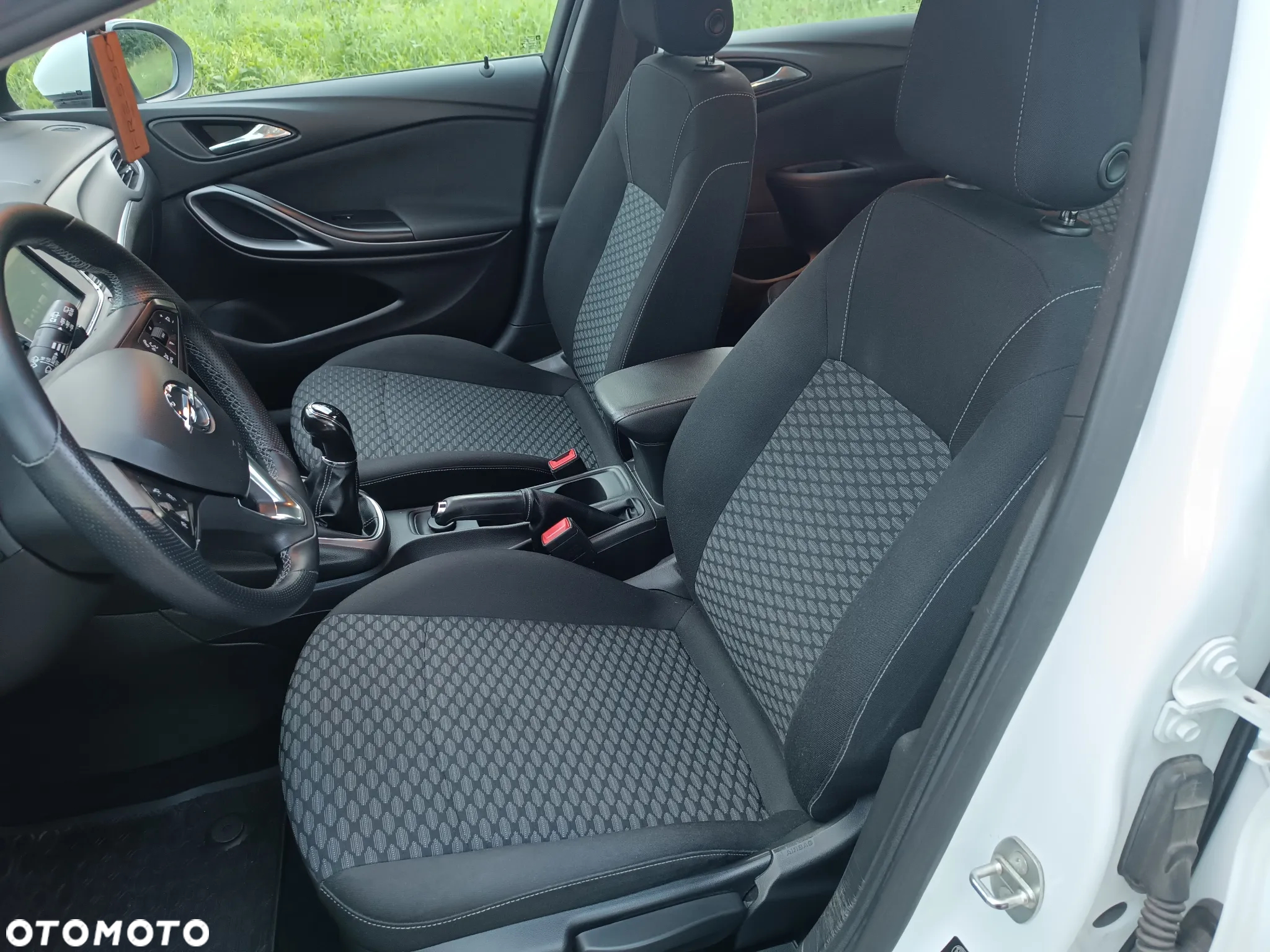 Opel Astra 1.4 Turbo Sports Tourer Dynamic - 31