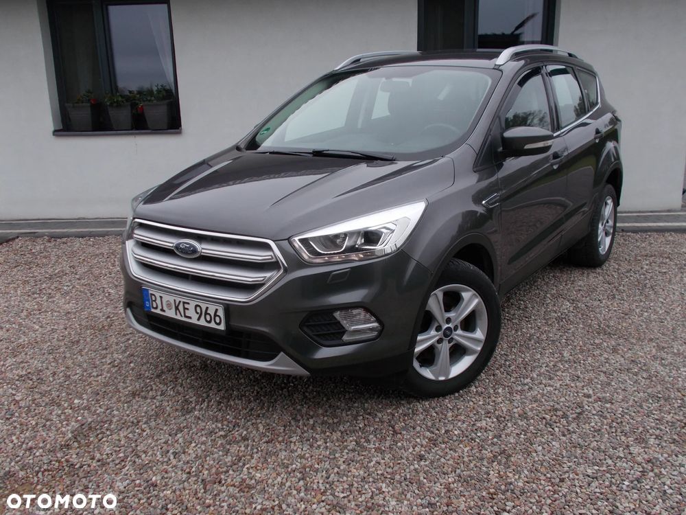 Ford Kuga 1.5 TDCi 2x4 Titanium - 13