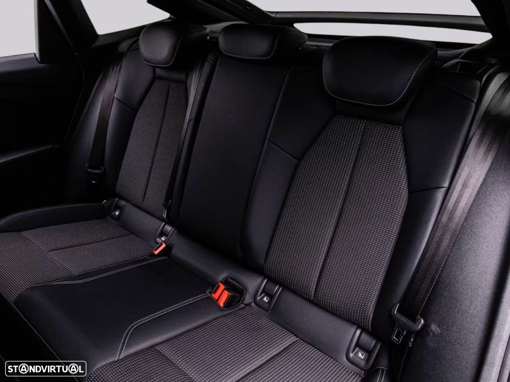 Audi Q4 Sportback e-tron - 15