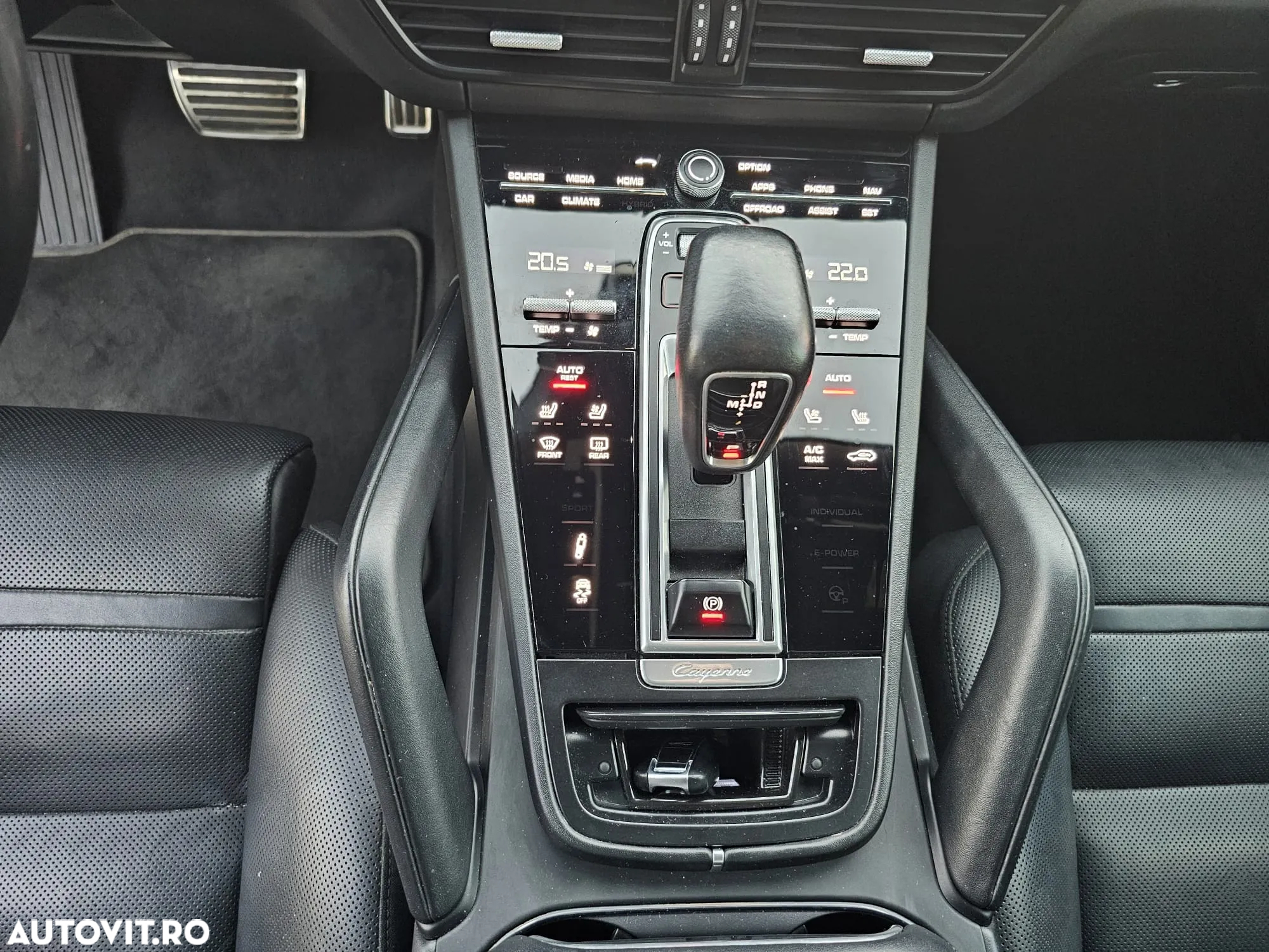 Porsche Cayenne S - 18