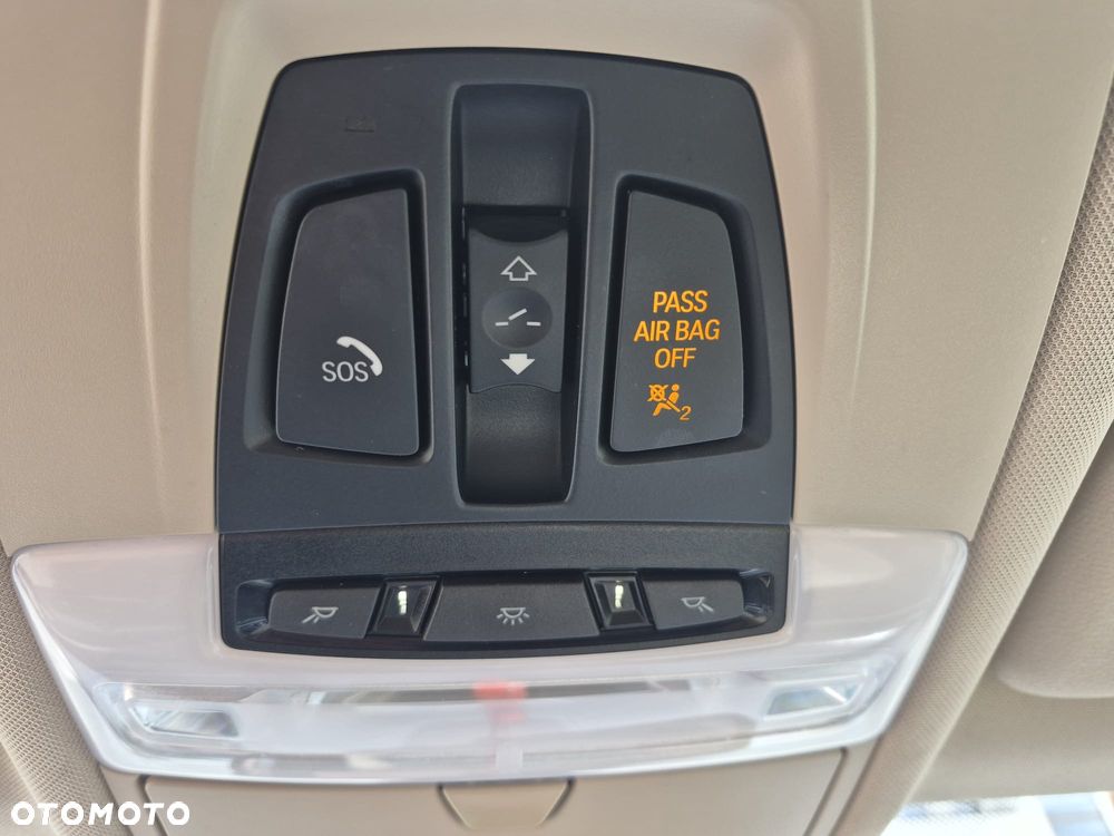 BMW X5 xDrive35i - 27