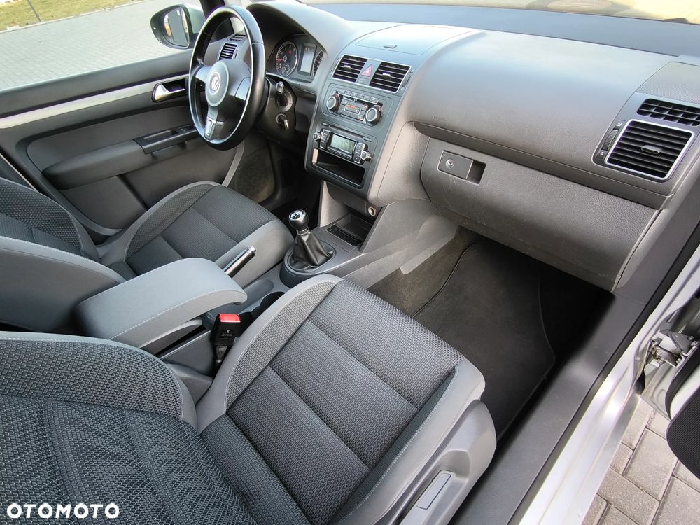 Volkswagen Touran 1.4 TSI Comfortline - 32