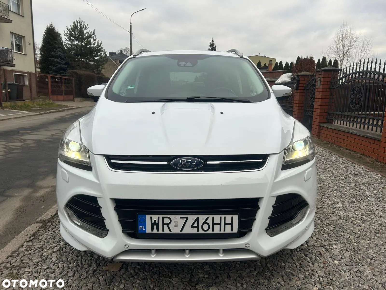Ford Kuga 2.0 TDCi 4x4 Individual - 4