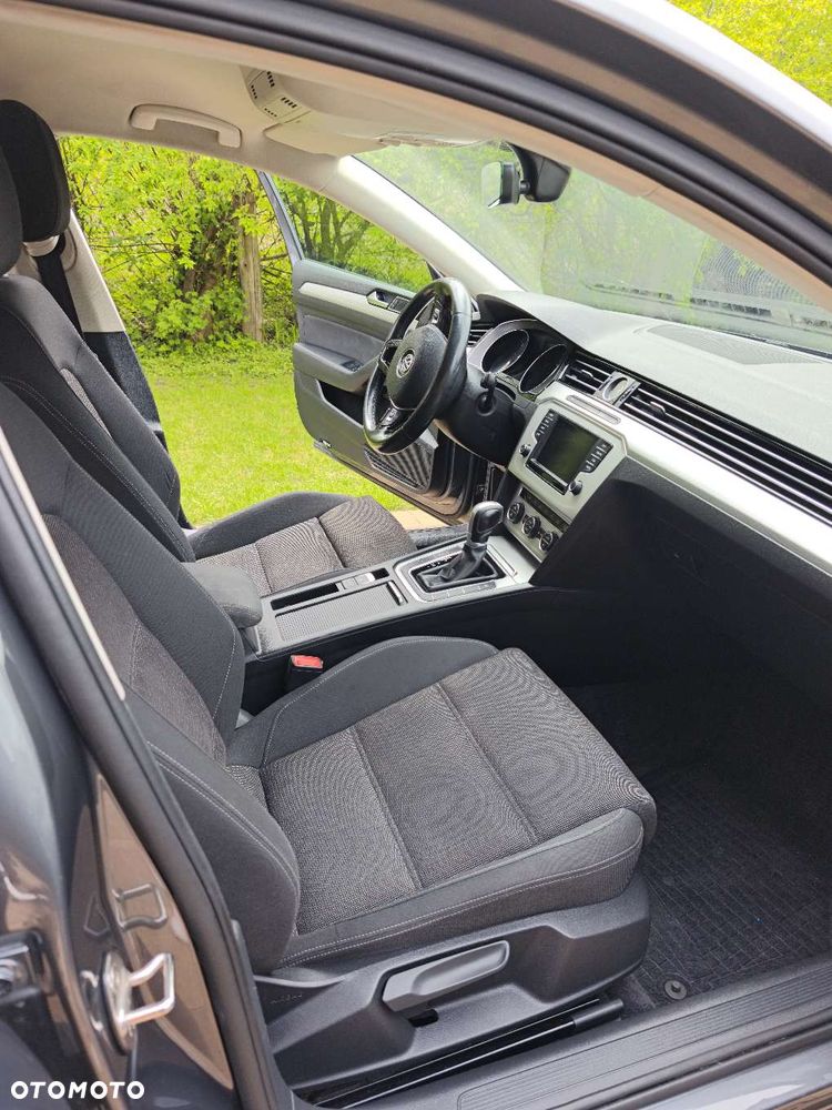 Volkswagen Passat 2.0 TDI BMT Comfortline DSG7 - 9