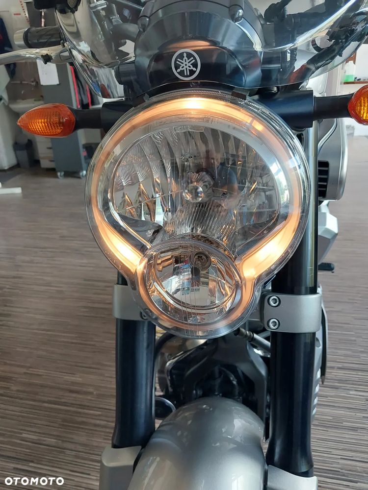 Yamaha MT - 9