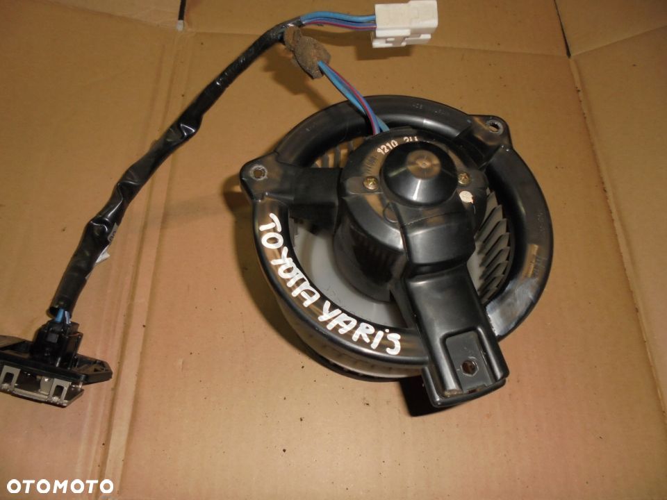 DMUCHAWA TOYOTA YARIS I 1.0 - 1