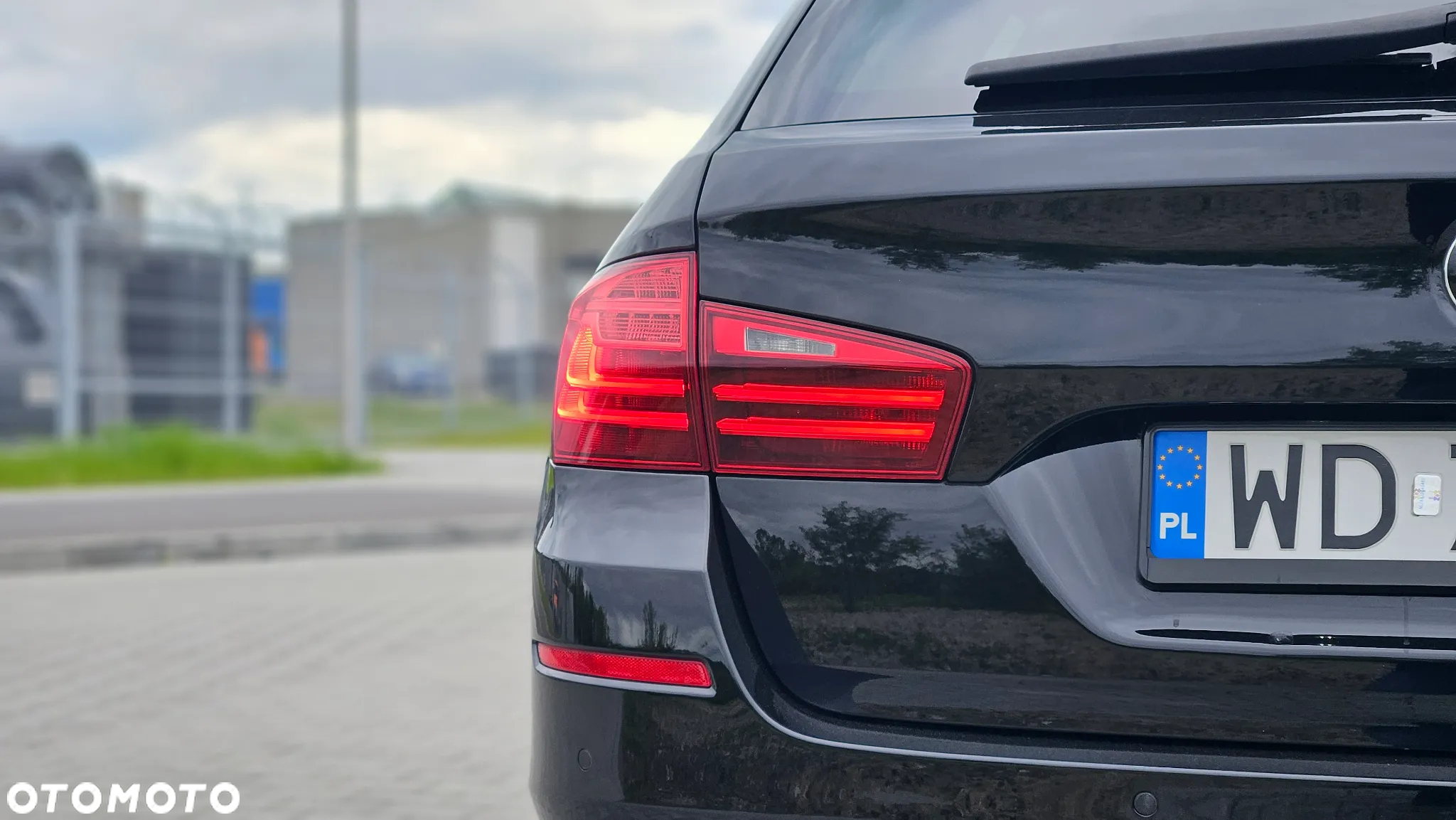 BMW Seria 5 520d - 25