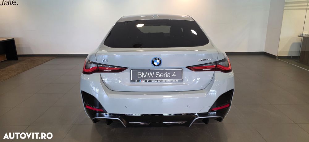 BMW i4 xDrive40 - 5
