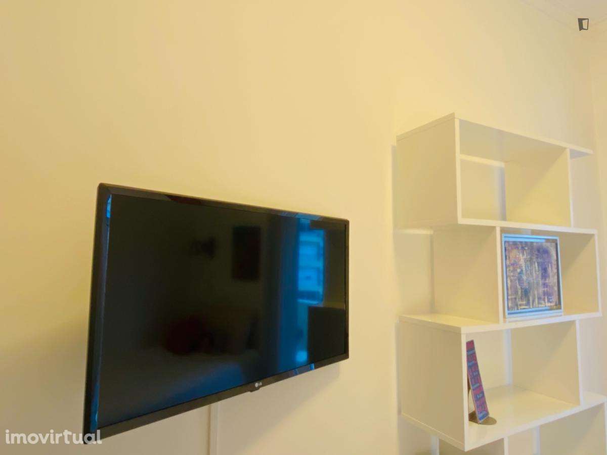 Apartamento com 2 quartos - localizado em Benfica Lisbon - Grande imagem: 5/33