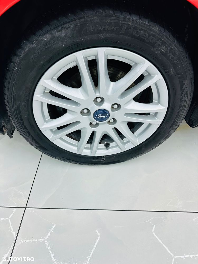 Ford Focus 1.6 TDCI DPF Trend - 9