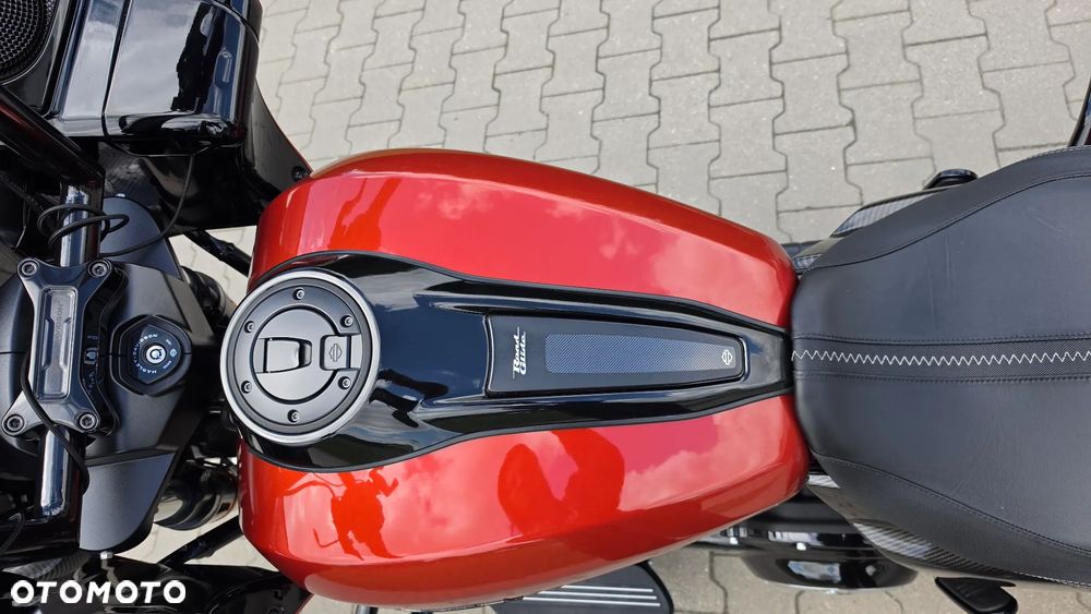 Harley-Davidson Touring Road Glide - 17