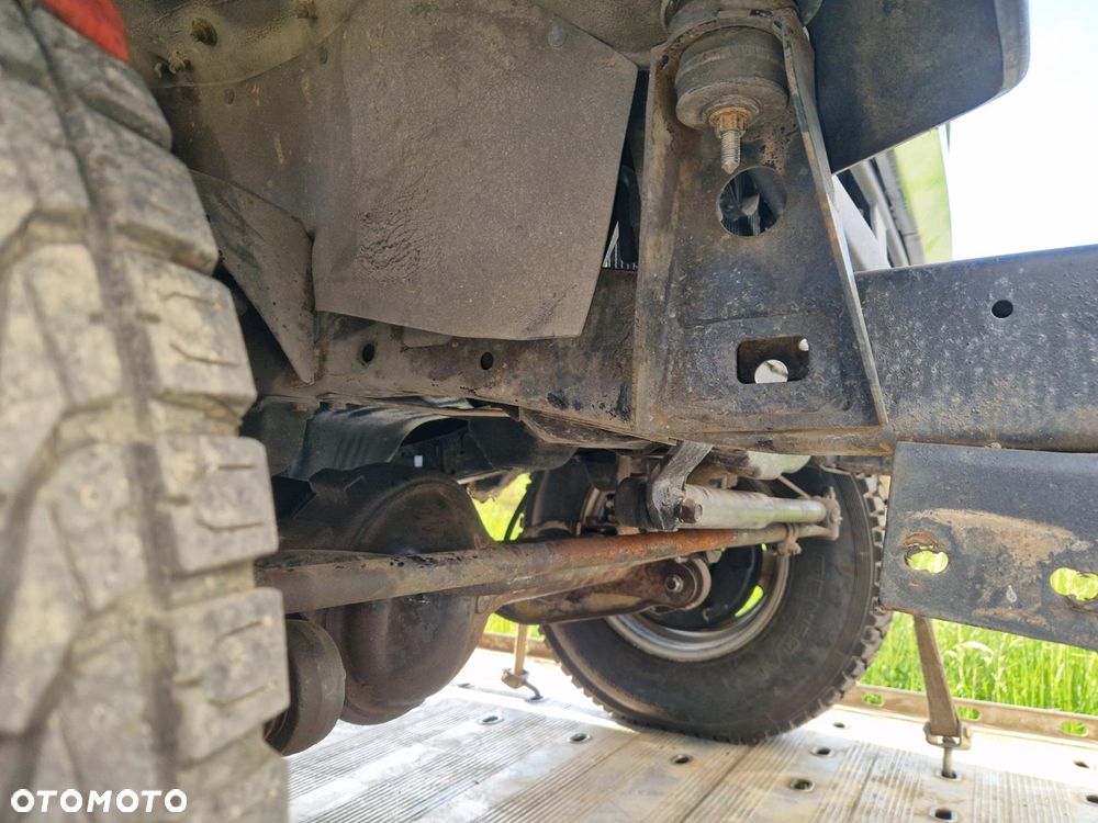 Toyota Land Cruiser LJ70 Turbo - 13