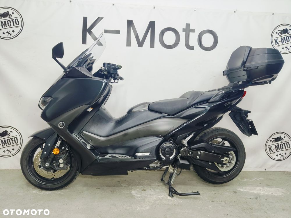 Yamaha Tmax - 17