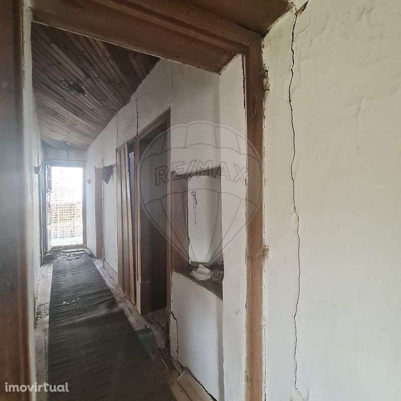 Moradia T6 para venda - Grande imagem: 4/5