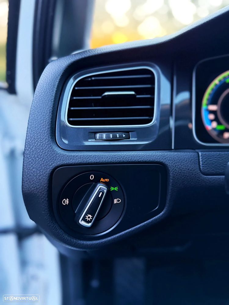 VW e-Golf Standard - 17