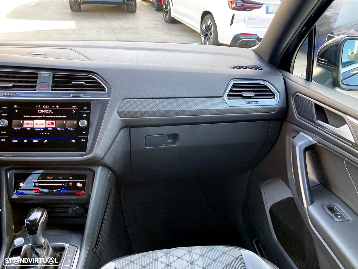 VW Tiguan Allspace 2.0 TDI R-Line DSG - 11