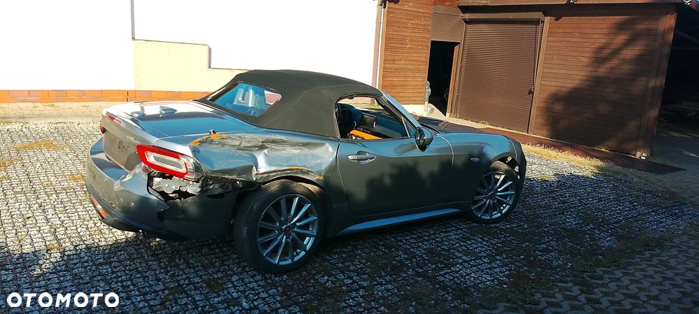 Fiat 124 Spider 1.4 MultiAir Lusso - 26