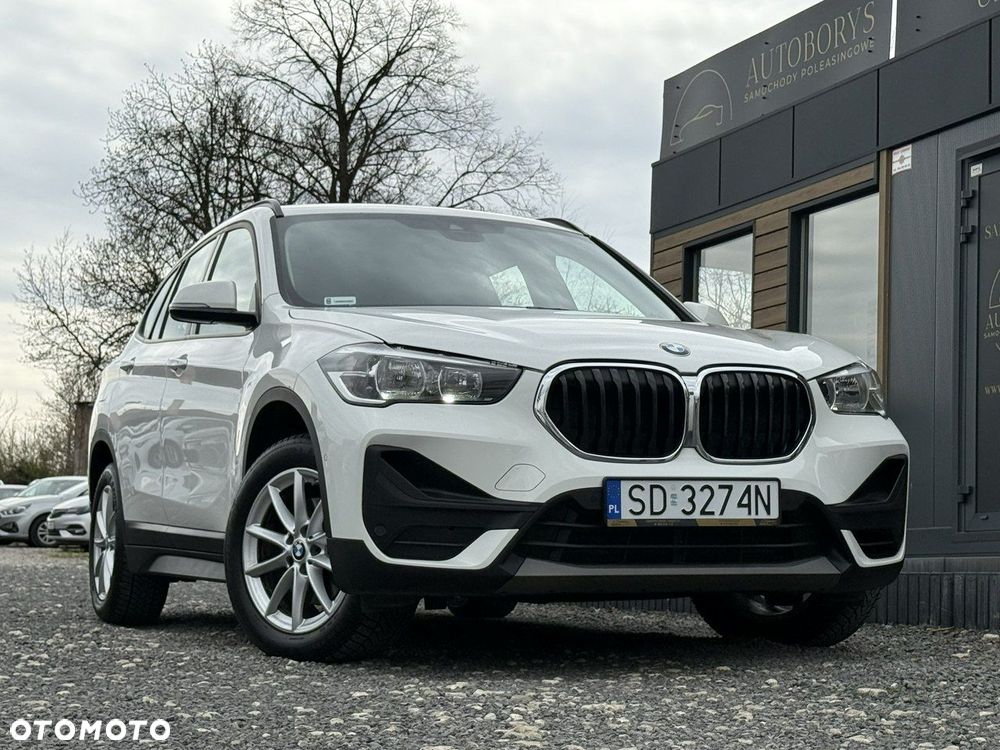 BMW X1 sDrive18i Business Edition - 3