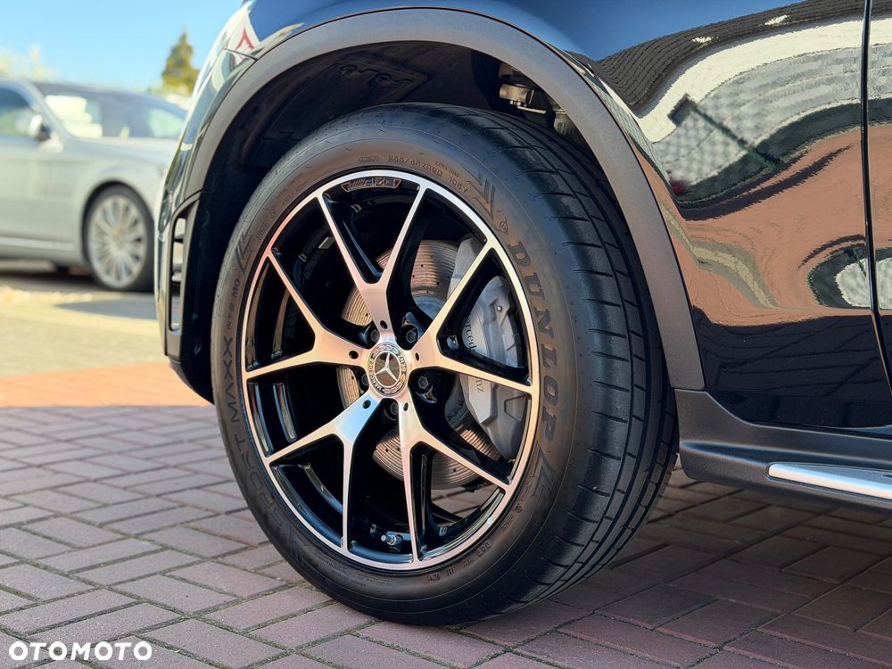 Mercedes-Benz GLC 220 d 4Matic 9G-TRONIC AMG Line Plus - 5