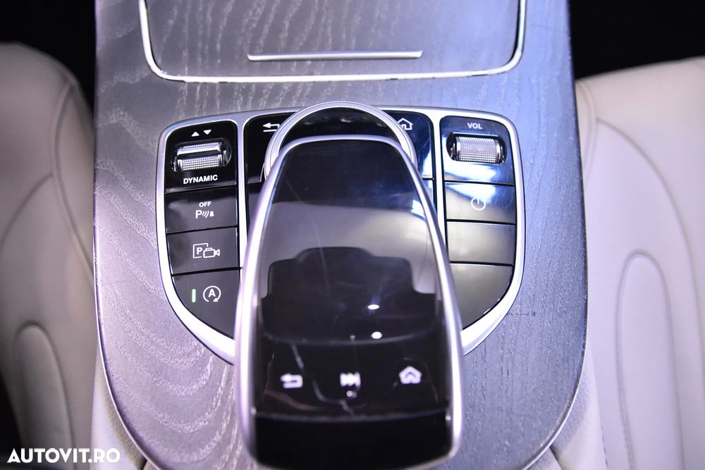 Mercedes-Benz CLS - 17