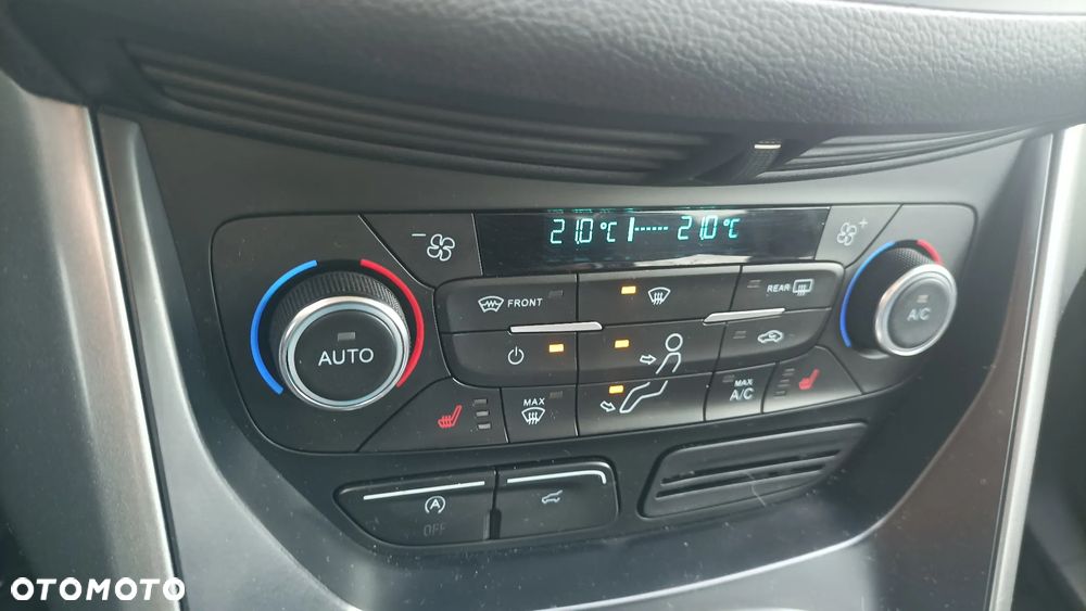 Ford Kuga 2.0 TDCi FWD Titanium - 18