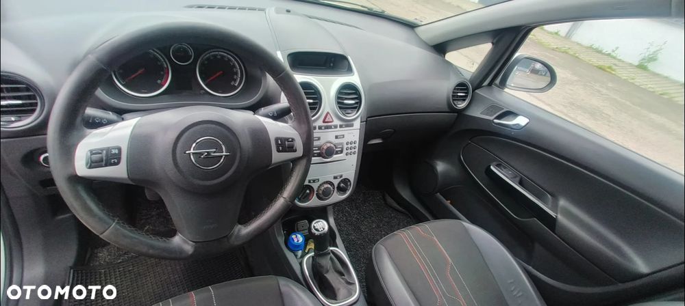 Opel Corsa - 17