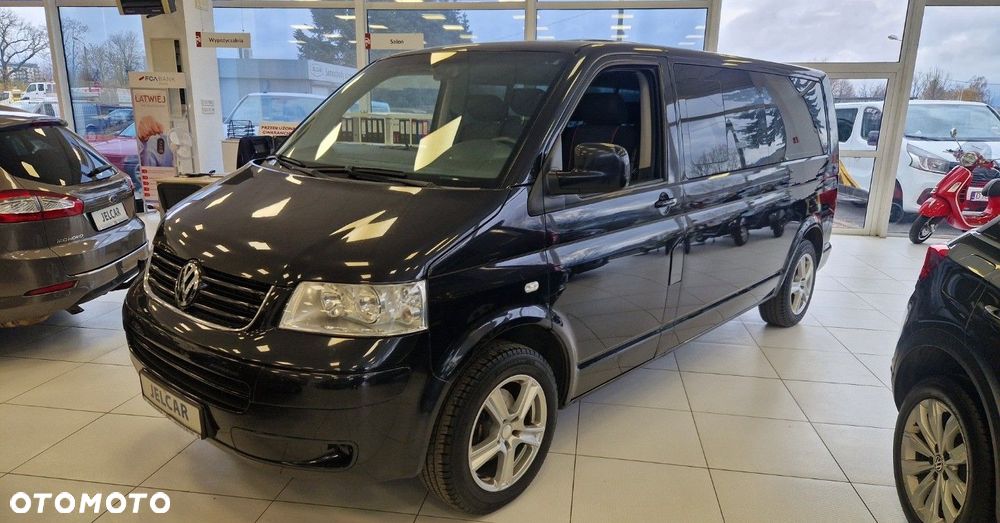 Volkswagen Caravelle - 2