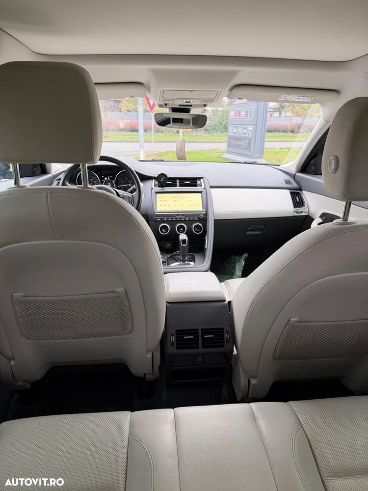 Jaguar E-Pace - 5