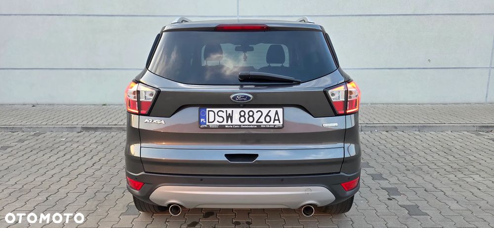 Ford Kuga 1.5 EcoBoost 2x4 Titanium - 8